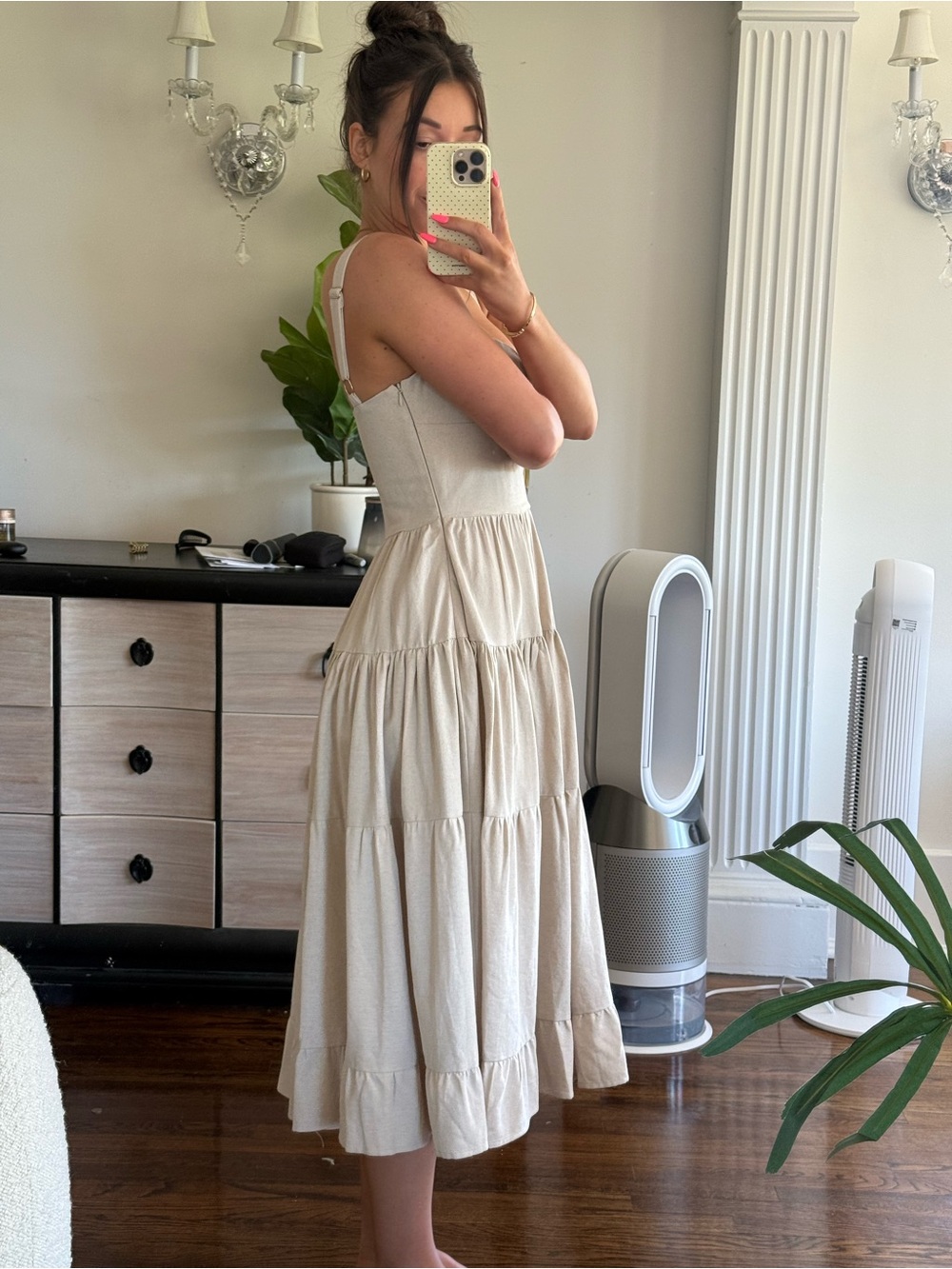 Meshki Linen Midi Dress - Picture 3 of 5